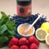 20251026_101109 Miel Crémeux Artisanal aux Fraises, Citron et Menthe 300g - Création Gourmande Unique, Médaillé Salon Saveurs des Plaisirs Gourmands - Fruits Lyophilisés
